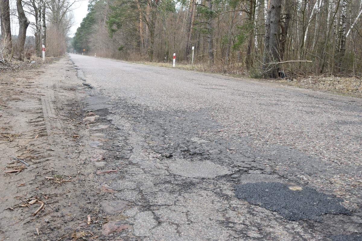 Remont kolejnego odcinka drogi wojewódzkiej nr 647 Stawiski – Kolno
