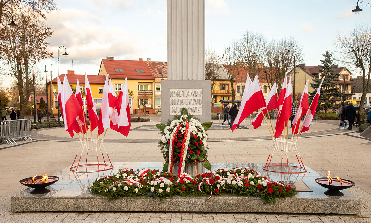 W Stawiskach uczczono 104 rocznicę odzyskania niepodległości przez Polskę