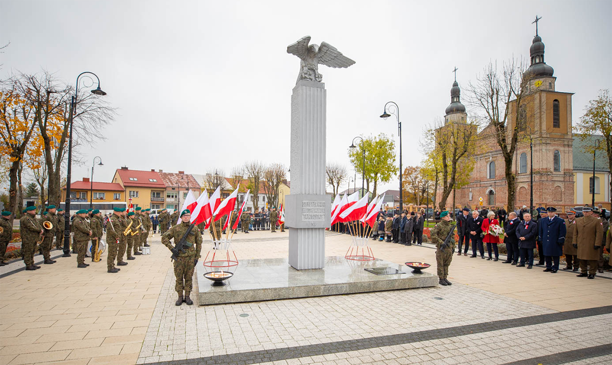 W Stawiskach odbyły się uroczyste obchody 105. rocznicy odzyskania niepodległości przez Polskę